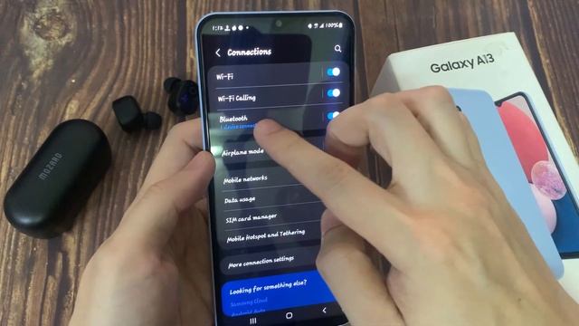 Samsung Galaxy A13: How to Unpair A Bluetooth Device смотреть онлайн