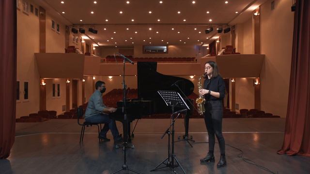 Nocturne et Sicilienne-Armando Ghidoni ΙΩΑΝΝΑ ΚΑΜΠΑ смотреть онлайн