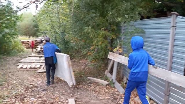 Провели субботник в Краевой Соборной мечети г.Перми ( Бульвар Гагарина 74а)