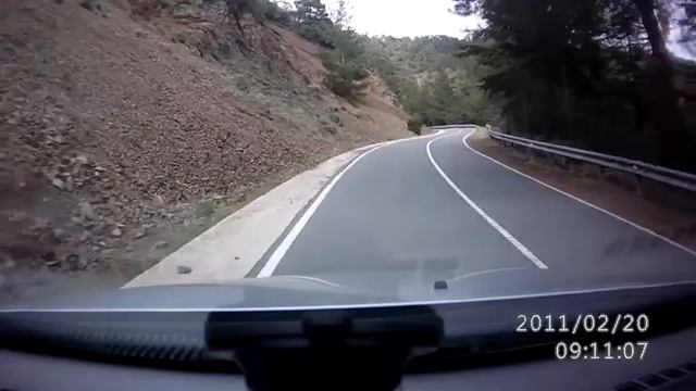 На горной дороге Кипра смотреть онлайн