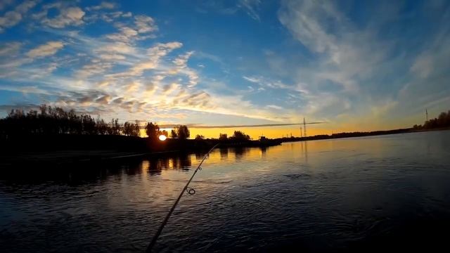 Рыбалка 1 октября. Нельма на спиннинг смотреть онлайн