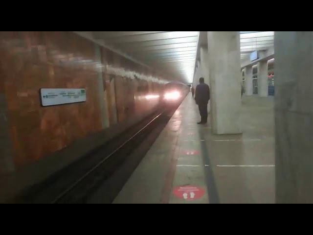 ЗЛ метро. Царицыно - Красногвардейская. Поездка на номерном. Прислал один из моих подписчиков смотреть онлайн