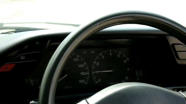 Японские автомобили 80-90 годов. Toyota sprinter trueno ae 1991 года. смотреть онлайн