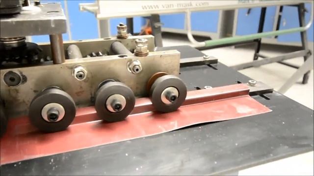 Фальцепрокатный станок METAL MASTER MLC-12DR (прокатка Г профиля двойной стоячий фальц) смотреть онлайн