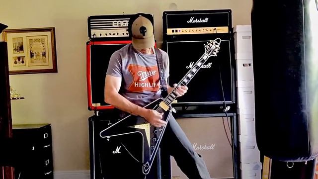 Ratt Wanted Man cover (2017 Gibson Custom Shop Flying V ~ Ebony / Black) смотреть онлайн