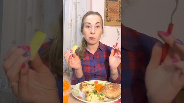 Мукбанг: котлеты. Что меня раздражает. смотреть онлайн