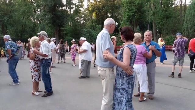 ТЫ МОЯ ХОРОШАЯ! ТАНЦЫ ХАРЬКОВ СЧАСТЛИВЫЕ МОМЕНТЫ смотреть онлайн