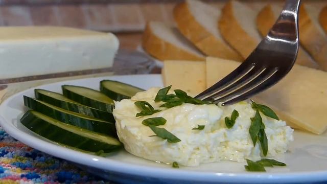 Воздушный омлет за 2 МИНУТЫ в микроволновке! Без масла! смотреть онлайн