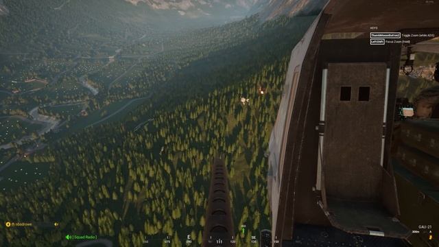 MY FIRST COMBAT FLIGHT WITH HUEY GUNSHIP - Squad CAS Helicopter Gameplay смотреть онлайн