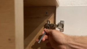 Мебельные петли. Врезка, установка.