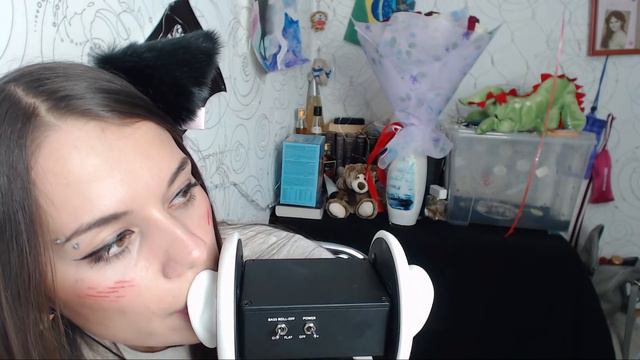 ASMR | Affectionate Cat | Licking Ears | Whisper | Purr | ASMR HoneyGirl