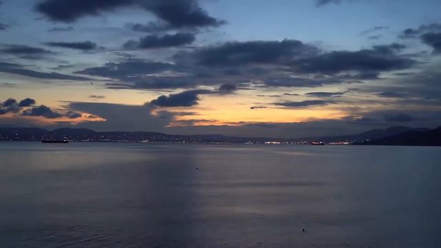 Кабардинка закат, вид на Новороссийск смотреть онлайн