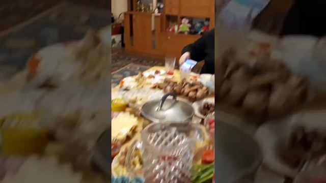 Празднуем день рождения, в гостях у родителей, что подарили #жизнь #семейныйблог смотреть онлайн