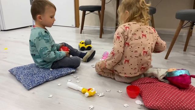 Как ДвойНЯШКИ ругаются?| Без фильтров?Когда у Вас двойНяшки? смотреть онлайн