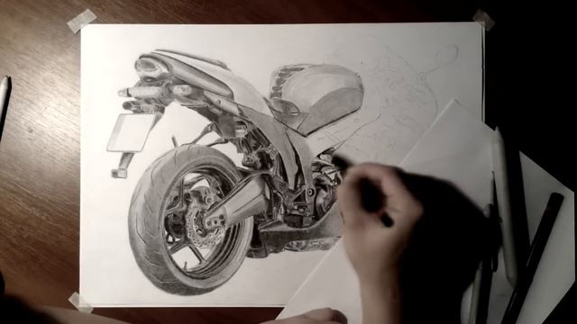 Kawasaki ZX6R Graphite & Charcoal Drawing смотреть онлайн