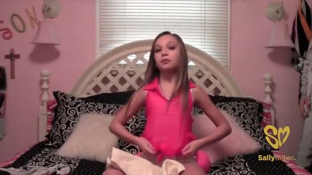 Медди Зиглер. Гардероб.