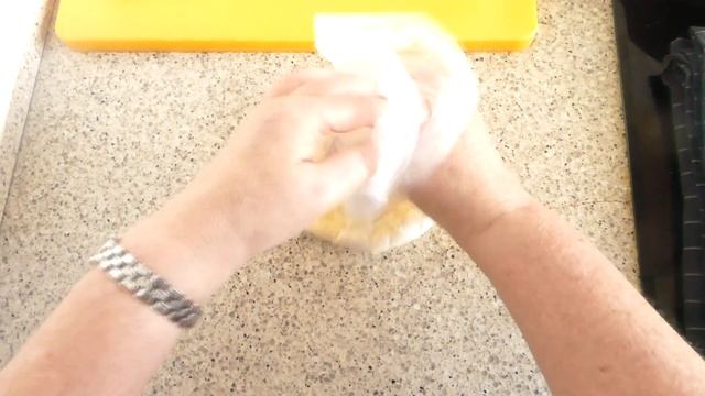 Жареная на воде рыба с картофелем в луковом соусе на гарнир! Очень вкусная, уютная, домашняя еда! смотреть онлайн