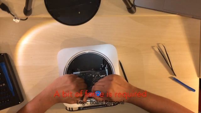 2014 Mac mini Upgrade HDD to SSHD смотреть онлайн