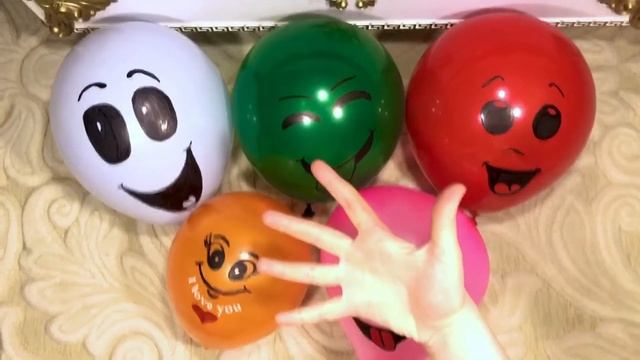 Воздушные Шарики с водой Учим цвета для самых маленьких Песня про шарики Видео детям Лопаем шарики смотреть онлайн