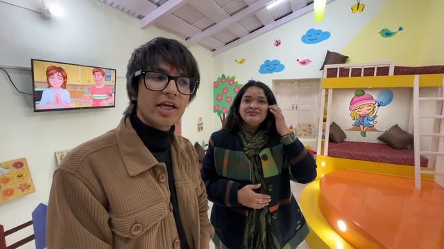 Finally Hamara First School Ready Hogya ? смотреть онлайн