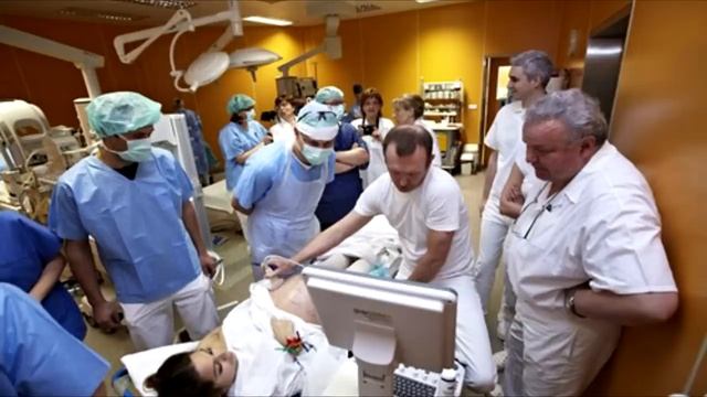 23-летняя девушка родила деток, которые рождаются раз в миллион лет! смотреть онлайн