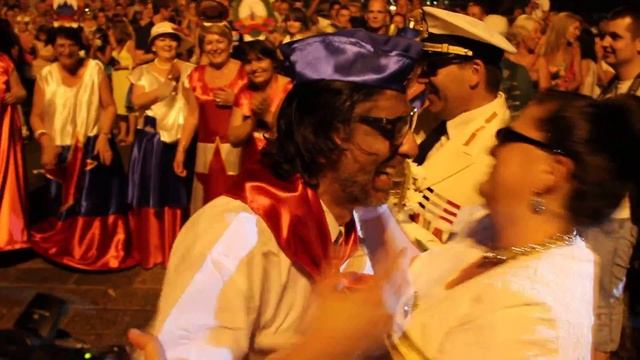 Приезд Иосипа Броз Тито на карнавал г. Котор Черногория 03.08.2013 смотреть онлайн