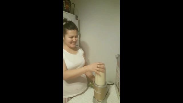 Пробуем блендер NutriBullet 900 смотреть онлайн