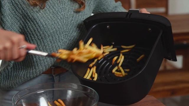 TEFAL EASY FRY GRILL & STEAM (FW2018) Influencer Review Video смотреть онлайн