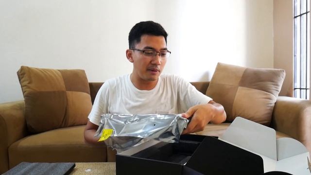 MERAH DAN BERANI! KENALAN DAN BUKA ASROCK RX6700XT ! #REDTEAM смотреть онлайн