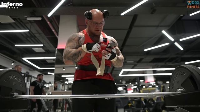 Если твои тренировки проходят вот так! То у тебя не может не быть результата. Тренировка спины. смотреть онлайн