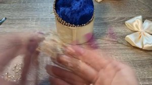 КАК украсить Новогодние шарики обтянутые бархатом - Синие шарики с жёлтым бантом - МК 2022