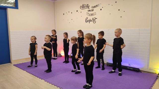 Младшая группа.Открытое занятие в театральной мастерской смотреть онлайн