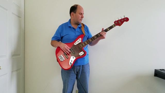 Fender Japan Reissue RI 62 Jaguar Bass walk through and sound tone demo смотреть онлайн