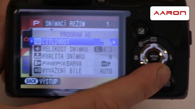 Fotoaparát Fujifilm FinePix S4300 - video představení смотреть онлайн