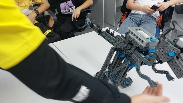2022 10 05 R vex Лунная походка смотреть онлайн