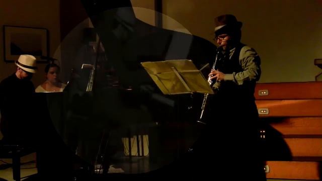 Black, White and Little Blue (Clarinet sonata). George Palmer смотреть онлайн