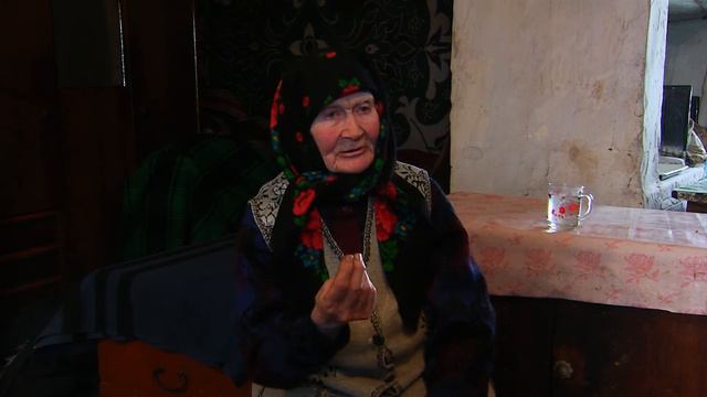 Рубрика "Окрестности" (интервью) - Анастасия Зедашидзе (02.2022) смотреть онлайн