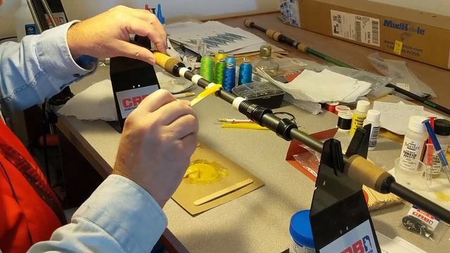 Rod Building - Gluing the Reel Seat смотреть онлайн