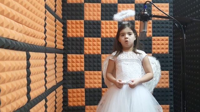 МАМИНІ РУКИ - САШЕНЬКА СКЛЯР смотреть онлайн