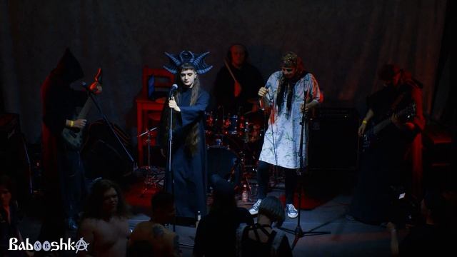 BABOOSHKA - live at Bumazhnaya Fabrika Club смотреть онлайн