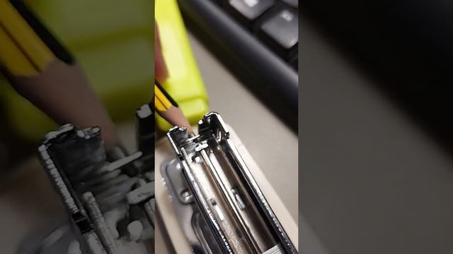 broken stapler 2 смотреть онлайн