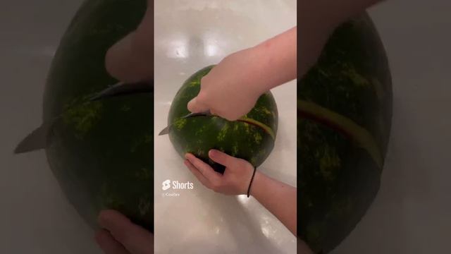 Как правильно нарезать арбуз? Просто, быстро, доступно. #еда #готовка #food #приготовление #лето