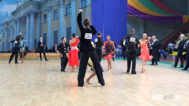 Dmytro Skurativskiy - Yuliya Sukhotska, UKR, 1/8 Rumba смотреть онлайн