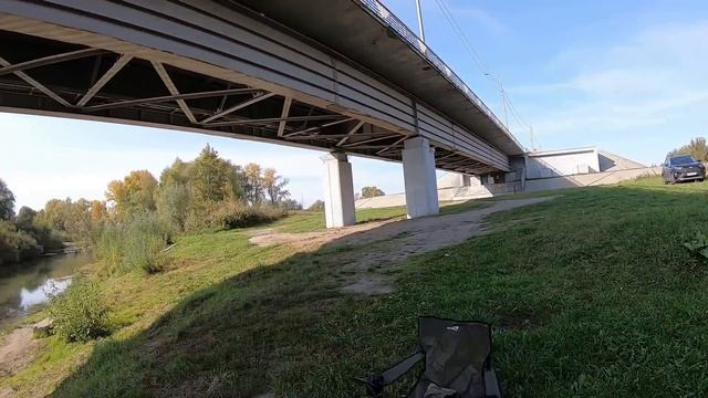 Toyota Rav4 / Поездка на протоку реки Обь. Рыбалка на спиннинг смотреть онлайн