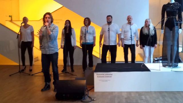 In and out of love смотреть онлайн