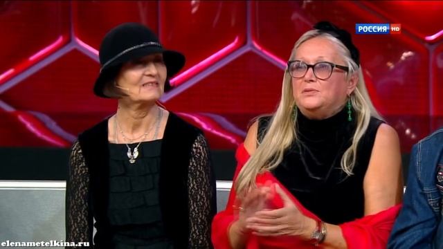 Не родись красивой. Блеск и нищета советских манекенщиц смотреть онлайн