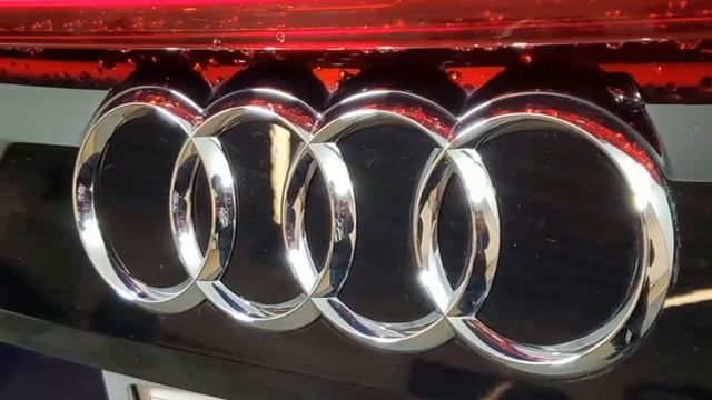 Used 2021 Audi Q8 Marietta Atlanta, GA #U83569 - SOLD смотреть онлайн