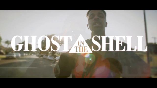 Azizi Gibson - Rings смотреть онлайн