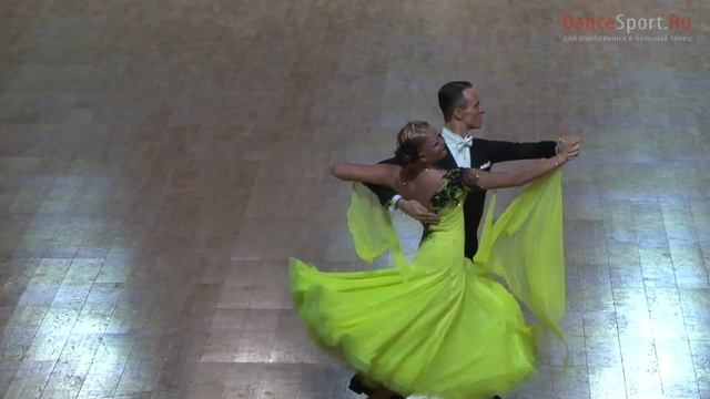 Grebenyuk Mikhail - Tokareva Ekaterina, 1/4 Tango смотреть онлайн