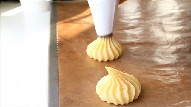 Профитроли / Profiteroles